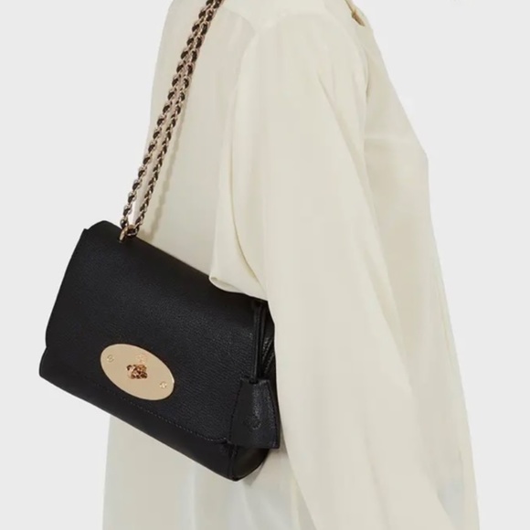 Mulberry Lily Small - Picture 7 of 9